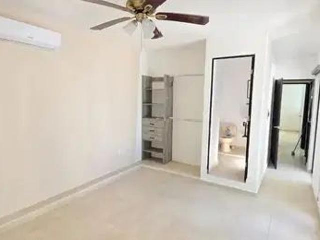 Casa En Renta Santa Fe | 4 Recámaras | Privada | Cochera Para 3 Autos