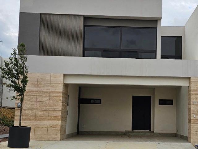 Casa en renta Santiago N.L