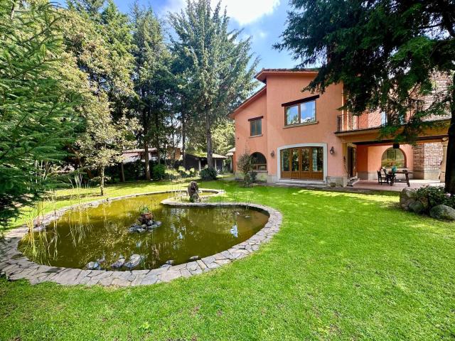 Casa en Renta Seccion Mano de Plata en Hacienda San Martin