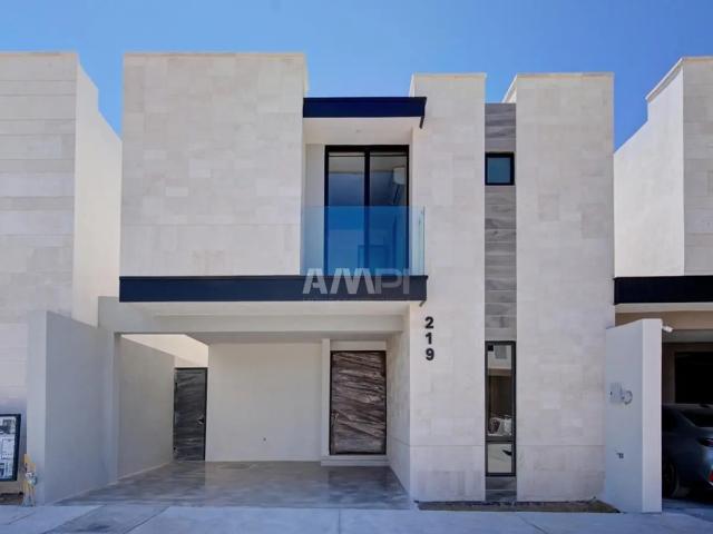 Casa en Renta, sector privado Norte