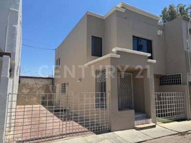 CASA EN RENTA SEGUNDA SECCION