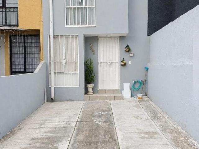 Casa en renta semi amueblada cerca de ITESO y UVM, HACIENDAS DE SAN JOSE