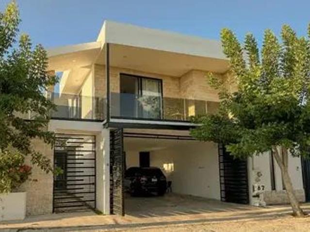 Casa En Renta Semi Amueblada Con Paneles Solares En Maeba Co