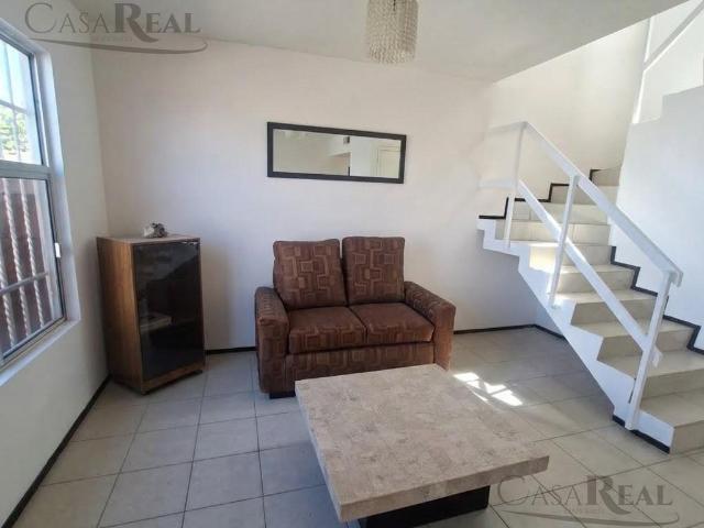 Casa en renta semi amueblada en Riscos del Sol al norte Chihuahua