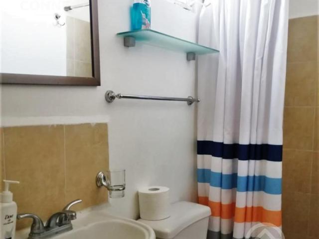 CASA EN RENTA SEMIAMUEBLADA EN ESQUINA FRACC EL DORADO, CERCA DE PUERTO INTERIOR