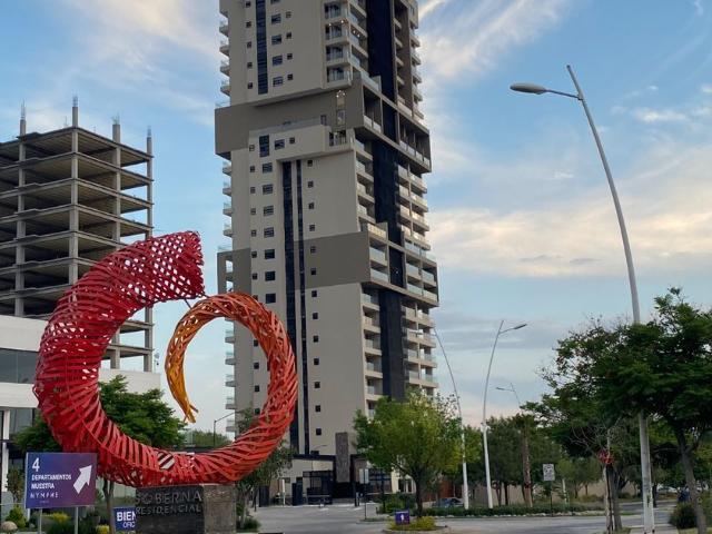 Casa en renta Soberna Residencial, Boulevard Vicente Valtierra, San Nicolas, León, Guanajuato, México