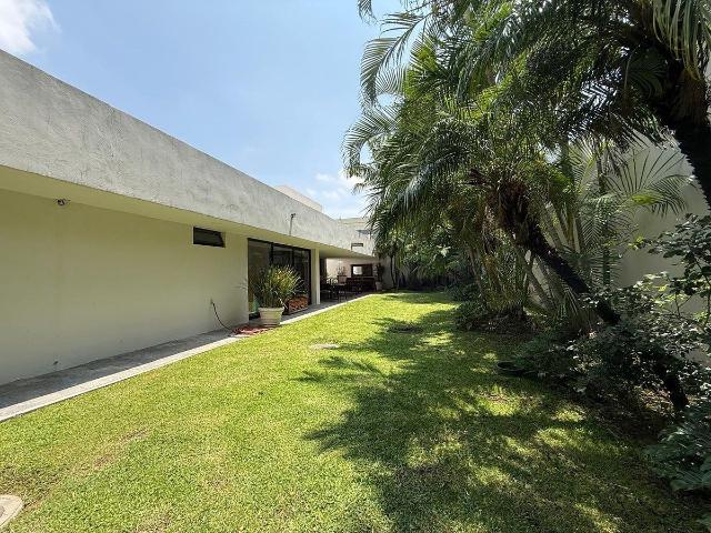 CASA en RENTA sobre Manuel Acuña, Rinconada Sta.Rita