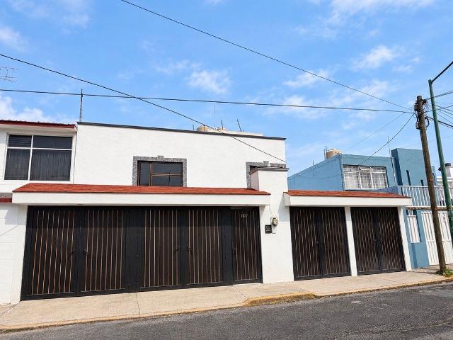 Casa en Renta sobre Felipe Villanueva, Toluca