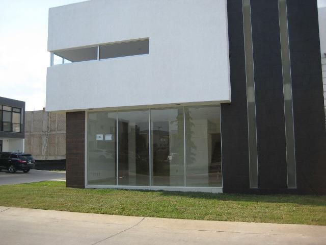 CASA EN RENTA SOLARES COTO ELITE