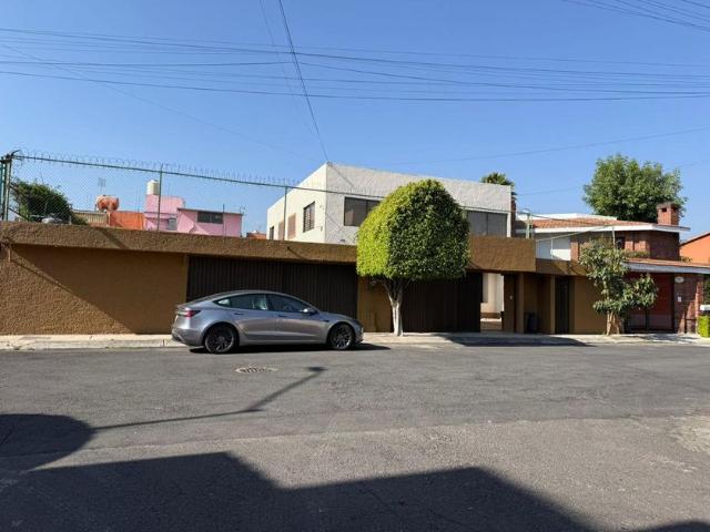 Casa en fraccionamiento en renta Taiga 28, Coapa, Rincón De San Juan, Ciudad De México, Cdmx, México