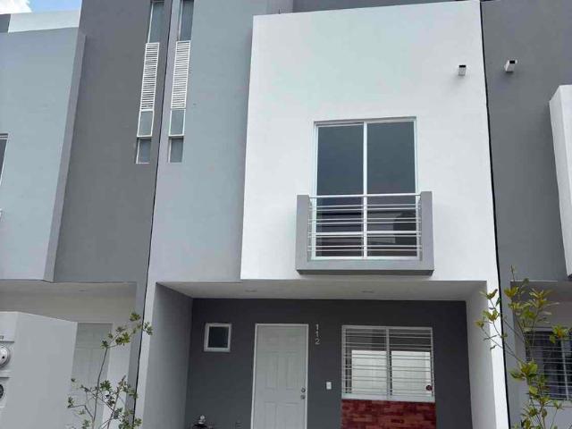 Casa en renta Tesistán, Zapopan, Región Centro, Jalisco, 45200, México