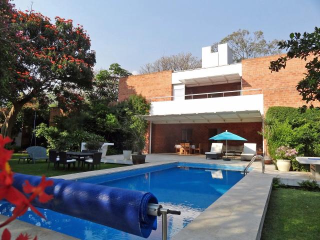 Casa en Renta Tepoztlán Morelos Amueblada con Vista Panorámica a la Montaña y Alberca Climatizada