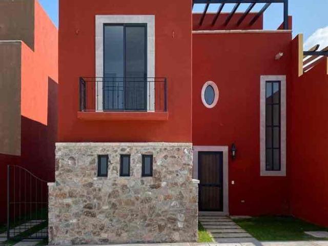 Casa en renta Tierradentro Villas & Condominio, Libramiento José Manuel Zavala, Fraccionamiento Tierradentro, San Miguel De Allende, Guanajuato, México