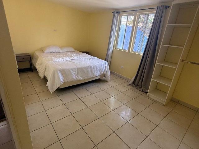Casa en renta tipo dúplex – 2 recámaras | Fracc. Acapulco