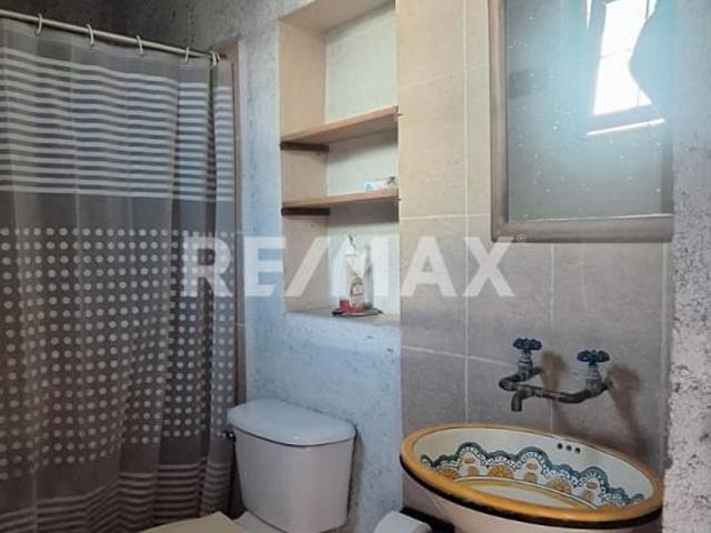 CASA EN RENTA TOTALMENTE AMUEBLADA