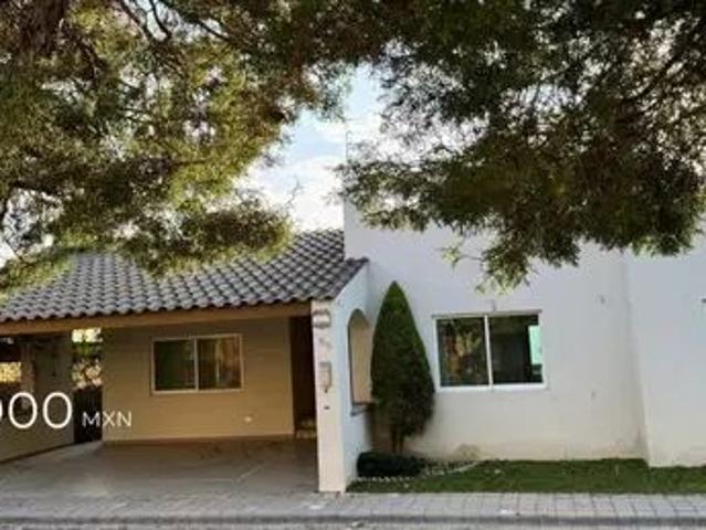 Casa en renta Trojes de Kristal al norte de Aguascalientes