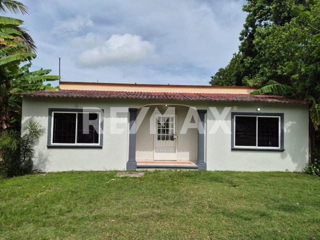 CASA EN RENTA UBICADA EN BUENA VISTA