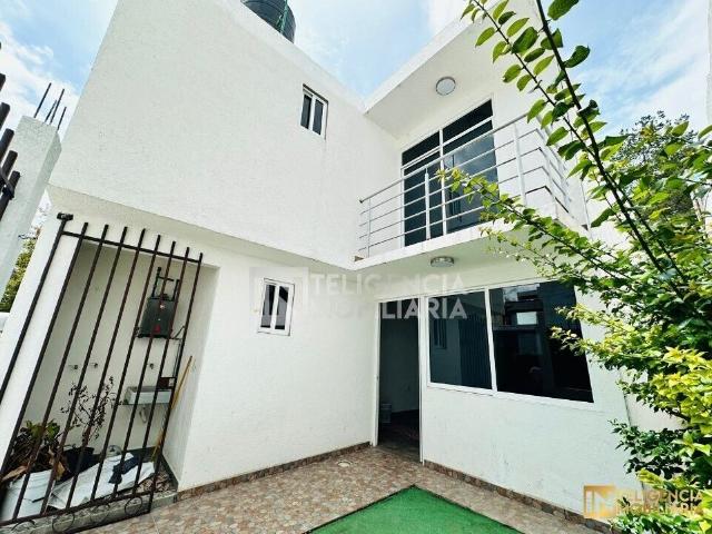 CASA EN RENTA UBICADA EN FRACCIONAMIENTO RESIDENCIAL MOLINO DE FLORES