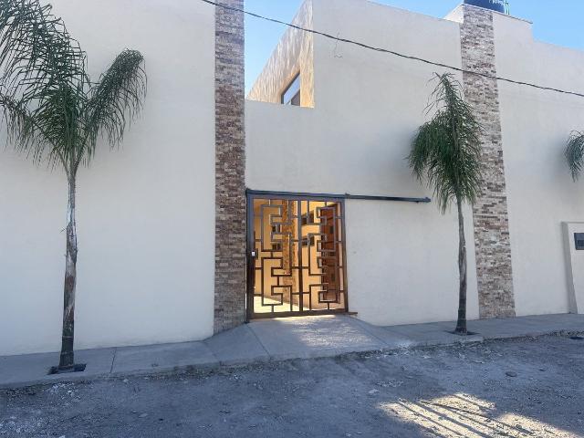 Casa en Renta ubicada en Jardines de Cancun