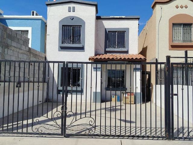 Casa en renta ubicada en Residencial Gran Venecia