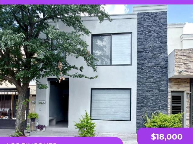 CASA EN RENTA UBICADA FRENTE A PARQUE LOS RINCONES RESIDENCIAL, SECTOR DEL BOSQUE ESCOBEDO N.L