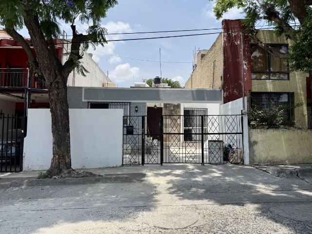 casa en renta, una sola planta, jardines alcalde, guadalajara