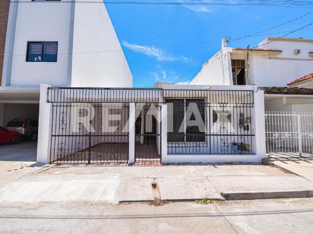CASA EN RENTA UNA SOLA PLATA | Fracc. Flamingos, Mazatlán