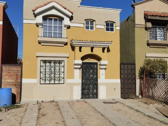 Casa en renta Urbiquinta Del Cedro, Baja California, México