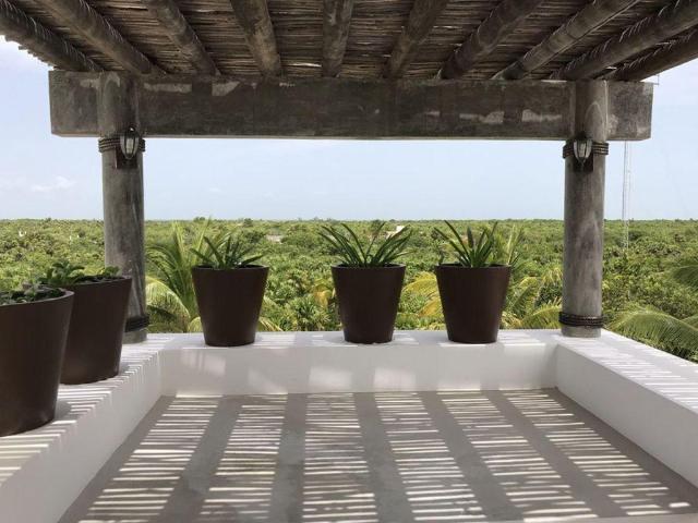 Casa en renta vacacional en el centro de Isla Blanca a 30 kms del Norte de Cancun