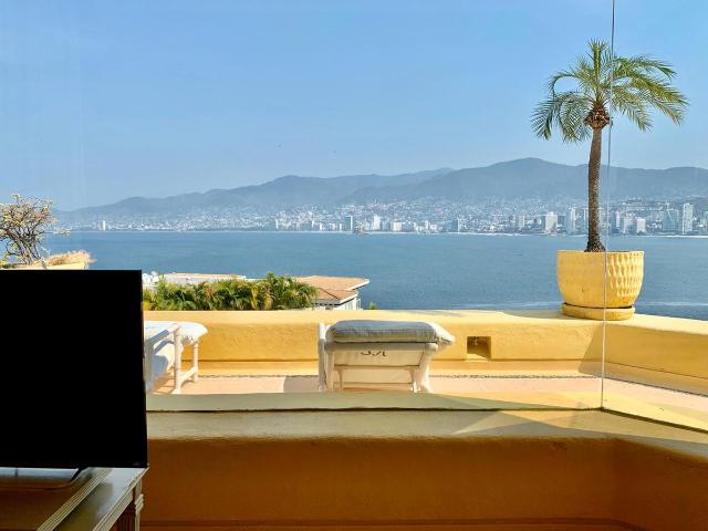 Casa en renta vacacional Fraccionamiento Las Brisas Acapulco