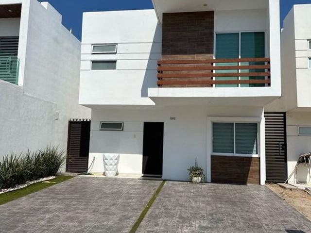 Casa en renta Valle Alto, Culiacán Rosales, Culiacán