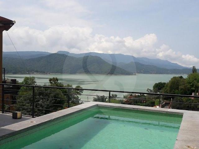 Casa en renta Valle de Bravo