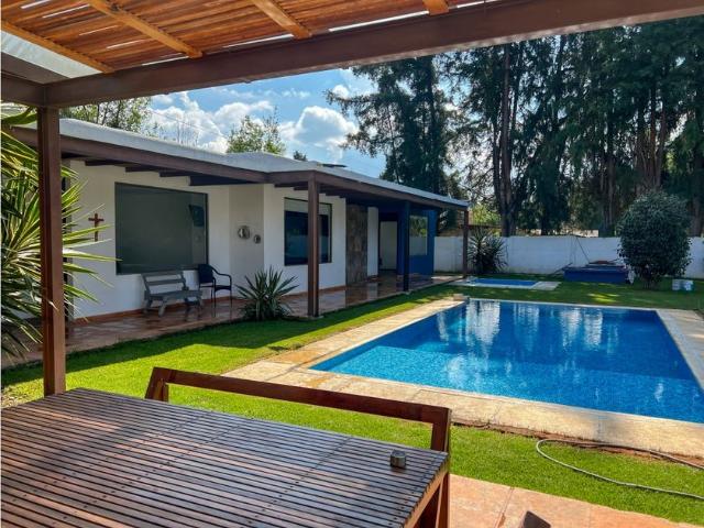 Casa en renta Valle De Bravo