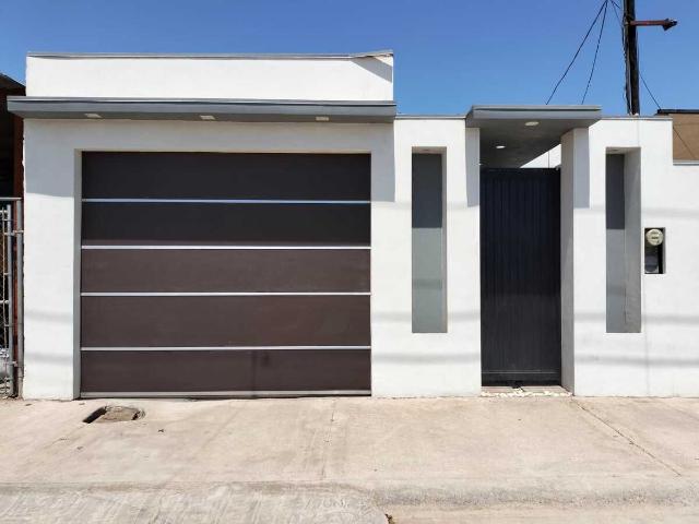 CASA EN RENTA VALLE DE PUEBLA