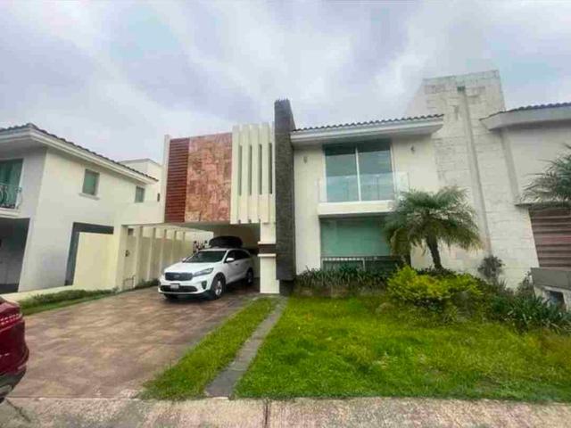 Casa en renta Valle Real, Zapopan, Jalisco, México