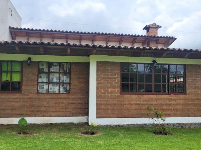 Casa en renta Valle Santana, Valle De Bravo, Estado De México, México