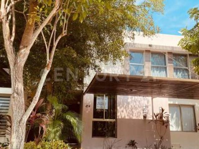 CASA EN RENTA, VALLE 5 ALTOZANO, CENTRO TABASCO
