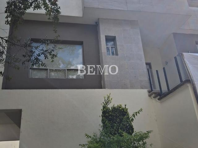 Casa en renta Vallescondido
