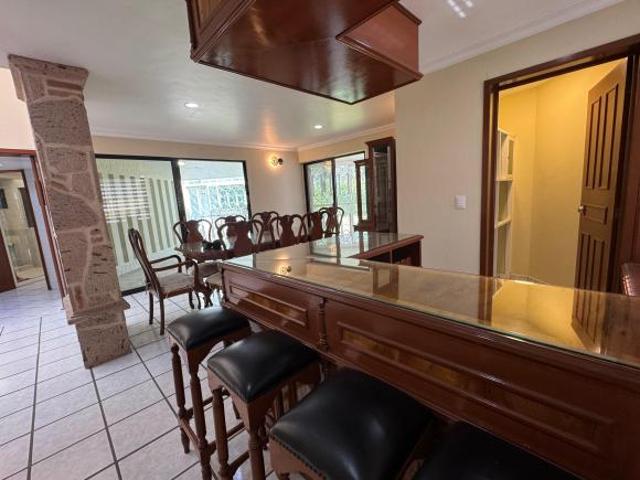 CASA EN RENTA / VENTA AZALEAS EXCLUSIVO CONDOMINIO BUGAMBILIAS PARTE BAJA