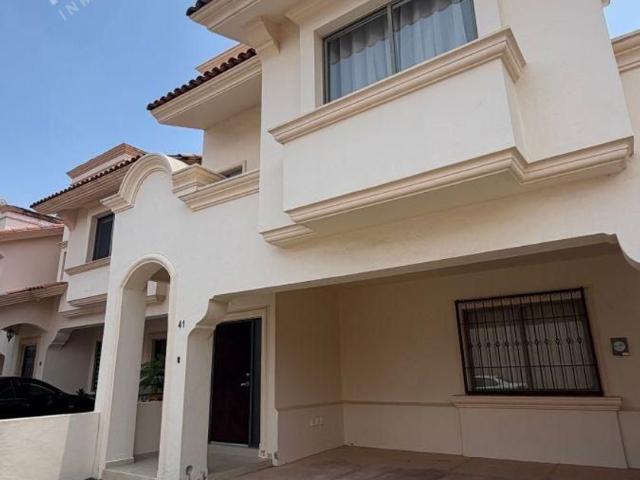 Casa en renta Via Carmesí 41, Villa California, San Agustín, Jalisco, México