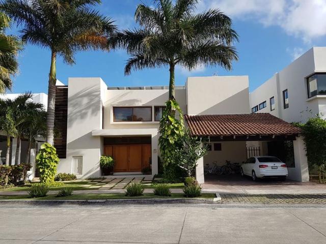 Casa en renta Villa Magna Residencial, Carretera Cancún Tulum, Cancún, Quintana Roo, México