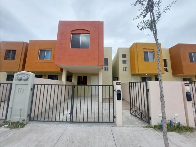 Casa en renta Villa Salinas Victoria, Salinas Victoria