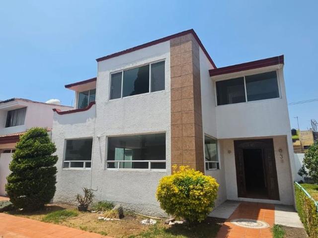 Casa en renta Villa Zavaleta, San Bernardino Tlaxcalancingo, Puebla, México