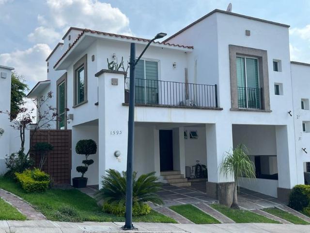 Casa en renta Villas De Irapuato, Irapuato, Guanajuato
