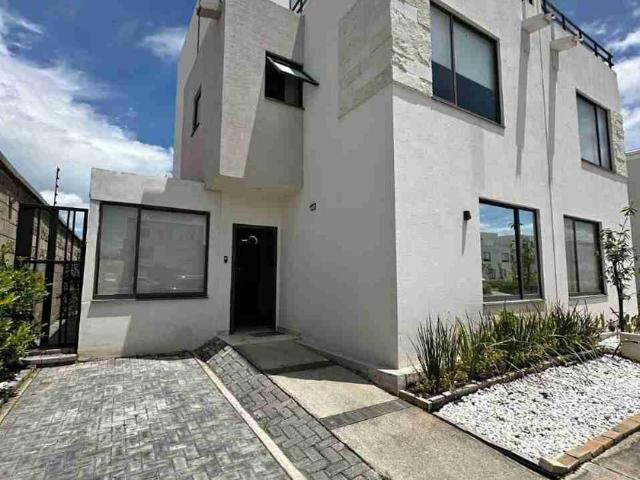 Casa en renta Villas Del Campo, Estado De México, México