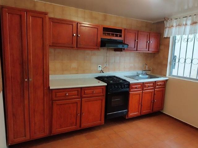 Casa en renta Viveros Del Valle, Tlalnepantla De Baz, Tlalnepantla De Baz
