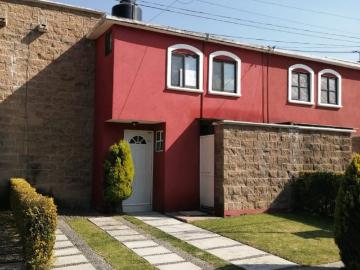 Casa en renta Xinantécatl, Real Del Bosque, San Buenaventura, Estado De México, México