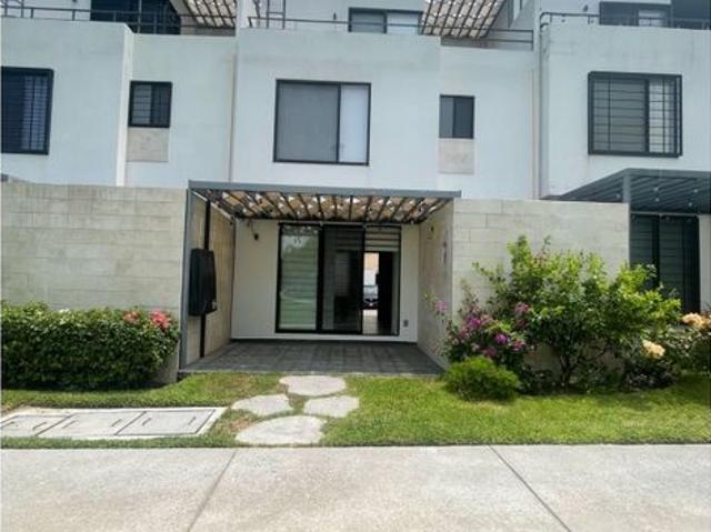 Casa en renta Xochitepec, Morelos, 62794, México