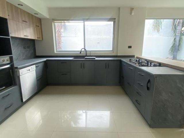 Casa en Venta en Fraccionamiento Hacienda Santa Fe