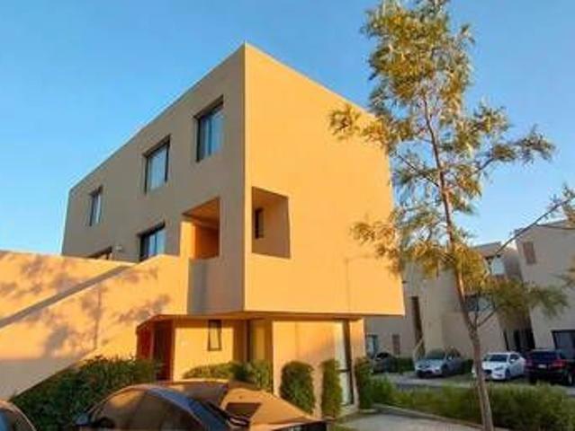 Casa En Renta Zakia Queretaro 3 Recamaras Con Terraza Y Amenidades
